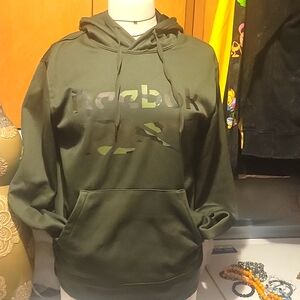 Reebok Hoodie Kids/petite size